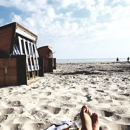 Holiday Sea Breeze *